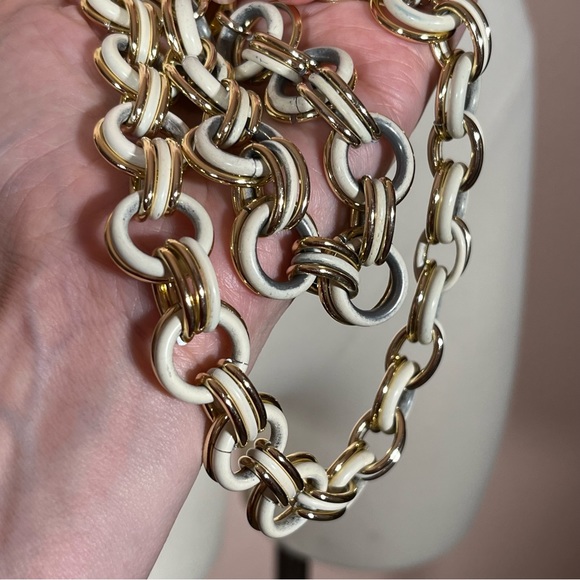 Vintage Trifari made in France 40 50 Retro Cream Gold Chain Chocker Necklace Set - Picture 17 of 17